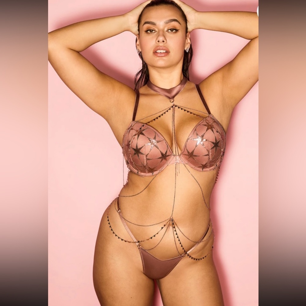 🤩 Stardust Embroidery Push-Up Bra Very Sexy Collection Victoria Secret 34A NWT - Picture 13 of 14